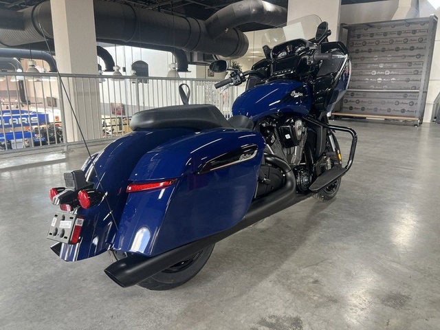 2025 Indian Challenger Dark Horse w/PowerBand Audio Springfi Base