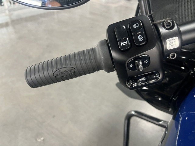 2025 Indian Challenger Dark Horse w/PowerBand Audio Springfi Base