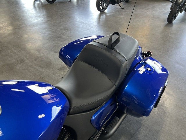 2026 Indian Chieftain Dark Horse w/PowerBand Audio Deep Blue Base