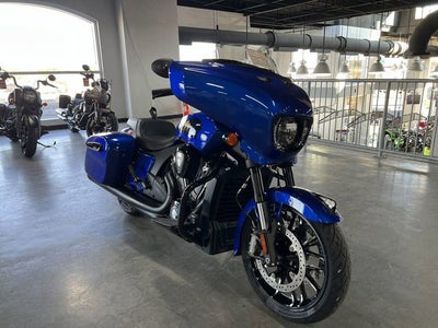 2026 Indian Chieftain Dark Horse w/PowerBand Audio Deep Blue Base