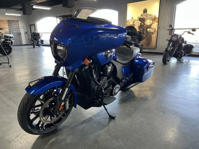 2026 Indian Chieftain Dark Horse w/PowerBand Audio Deep Blue Base