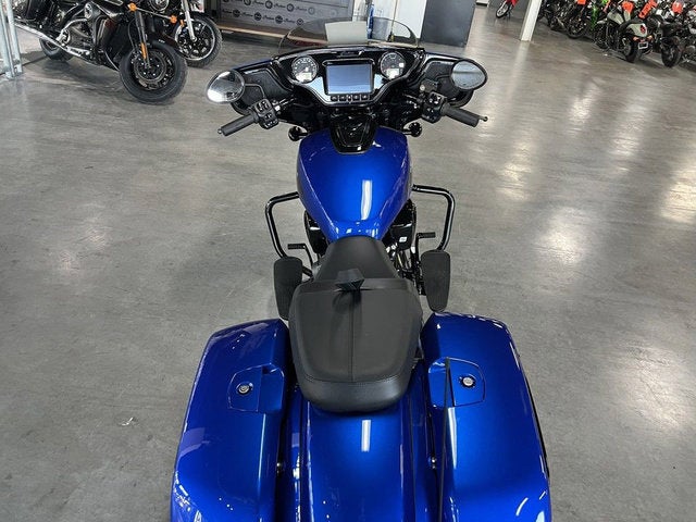 2026 Indian Chieftain Dark Horse w/PowerBand Audio Deep Blue Base