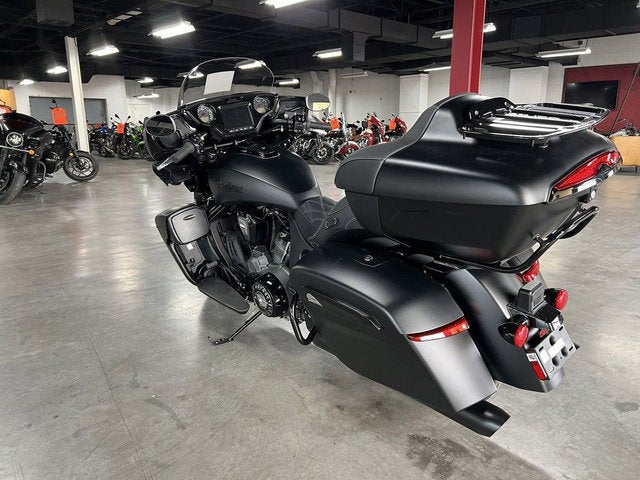 2025 Indian Roadmaster Dark Horse w/Powerband Audio Black Sm Base