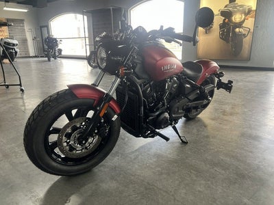 2025 Indian Scout Bobber Limited Sunset Red Smoke Base