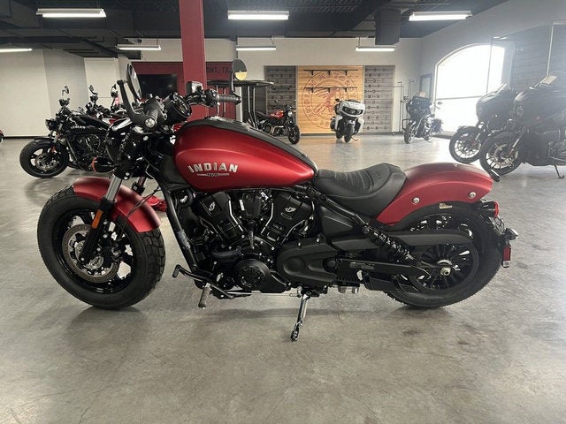 2025 Indian Scout Bobber Limited Sunset Red Smoke Base