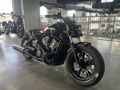 2025 Indian Scout Sixty Bobber Black Metallic Base