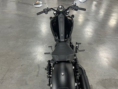 2025 Indian Scout Sixty Bobber Black Metallic Base