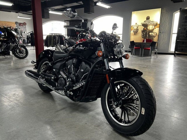 2025 Indian Scout Sixty Classic Limited Black Metallic Base