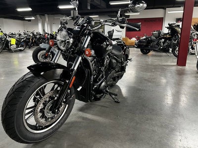 2025 Indian Scout Sixty Classic Limited Black Metallic Base