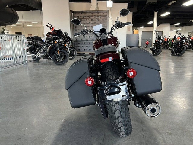 2025 Indian Super Scout Maroon Metallic With Graphics Base