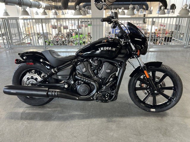 2025 Indian Sport Scout Sixty Limited Black Metallic Base