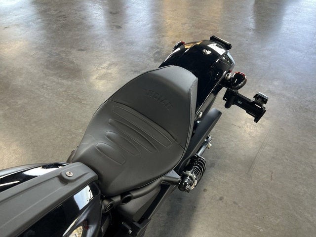 2025 Indian Sport Scout Sixty Limited Black Metallic Base