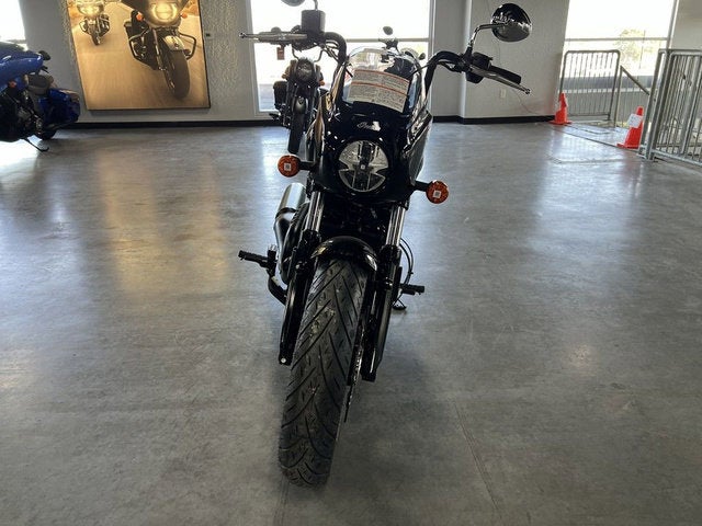 2025 Indian Sport Scout Sixty Limited Black Metallic Base