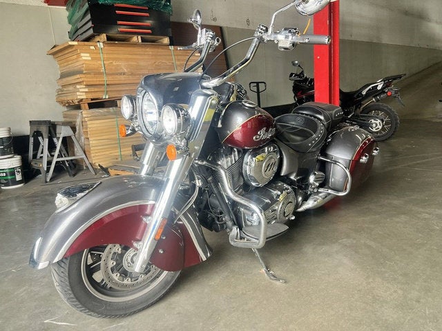 2019 Indian Springfield Steel Gray Burgundy Metallic