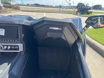 2025 Polaris Slingshot SLINGSHOT SL Autodrive Jet Black