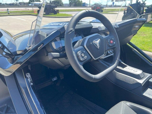 2025 Polaris Slingshot SLINGSHOT SL Autodrive Jet Black