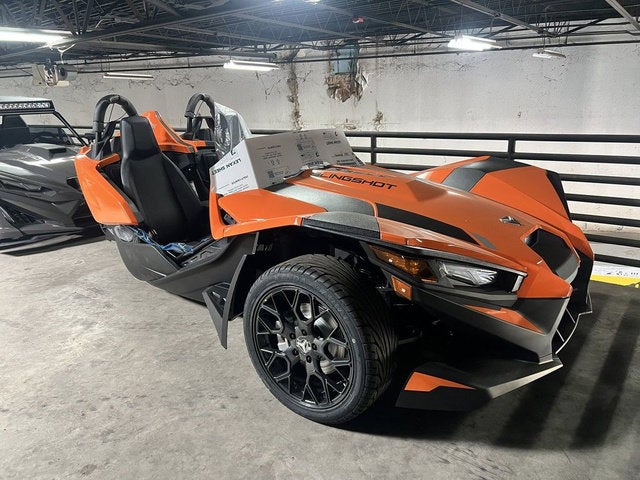 2026 Polaris Slingshot SL Autodrive Sunburst Orange Base