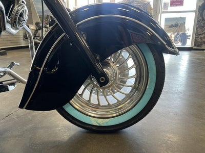 2003 Indian VINTAGE CHIEF Base