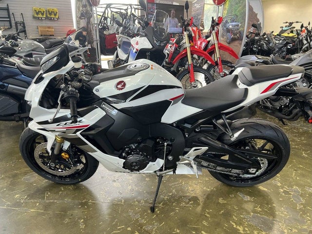 2026 Honda CBR1000RR Base