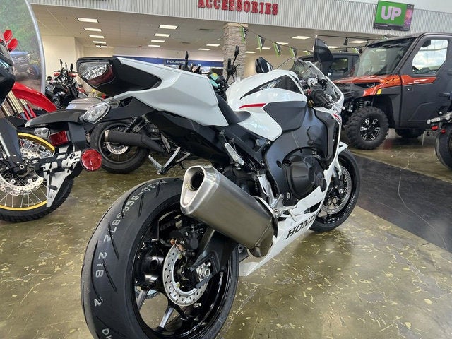 2026 Honda CBR1000RR Base