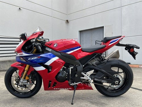 2026 Honda CBR1000RR-R Fireblade SP