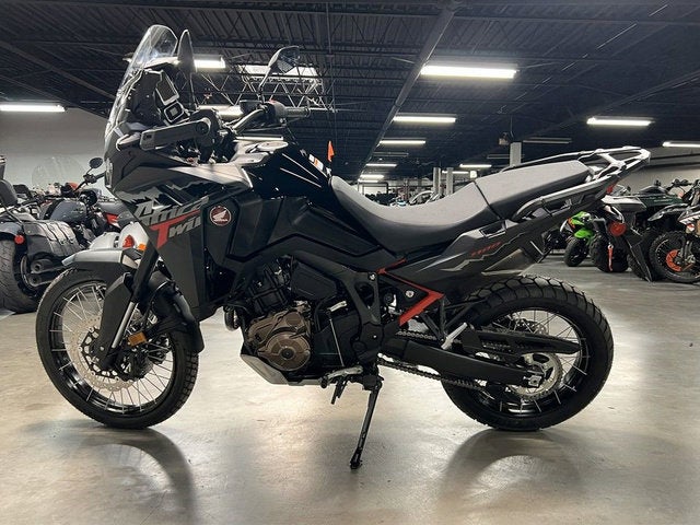 2025 Honda Africa Twin Base