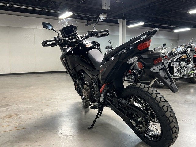 2025 Honda Africa Twin Base