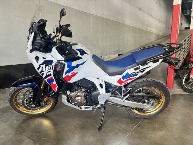 2024 Honda Africa Twin Adventure Sports ES DCT