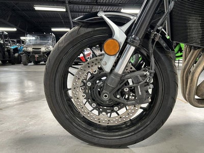2024 Kawasaki Z900RS ABS