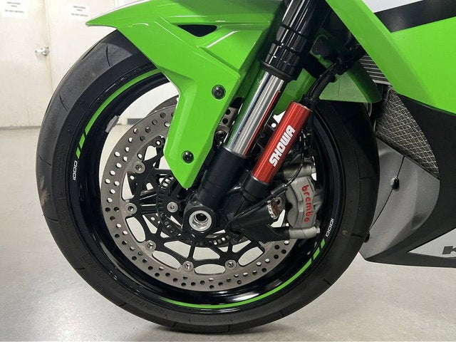 2025 Kawasaki Ninja ZX -10R KRT Edition ABS Base