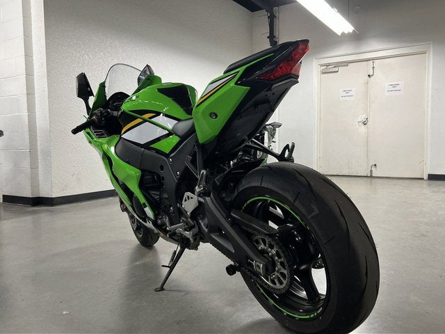 2025 Kawasaki Ninja ZX -10R KRT Edition ABS Base