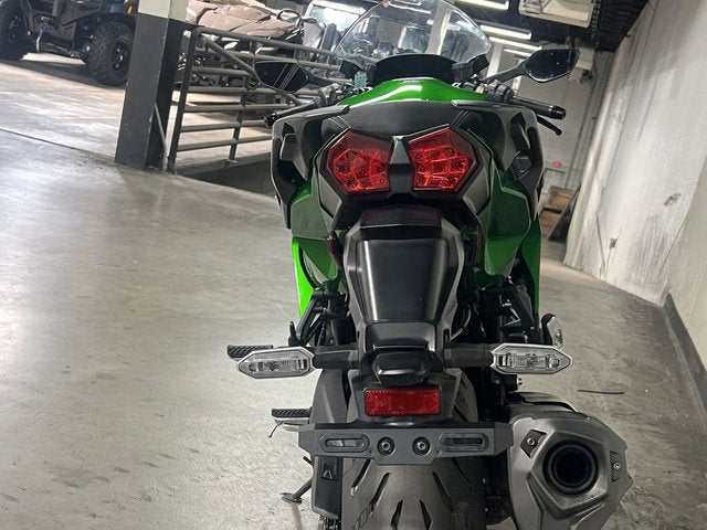 2023 Kawasaki Ninja H2 SX SE+