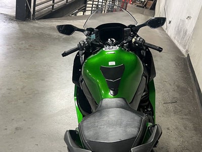 2023 Kawasaki Ninja H2 SX SE+