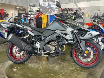 2025 Suzuki V-Strom 1050 Base