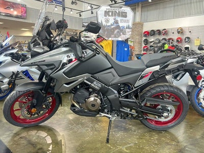 2025 Suzuki V-Strom 1050 Base