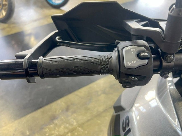 2025 Suzuki V-Strom 1050 Base