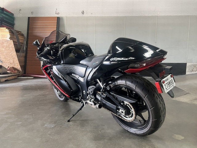 2026 Suzuki Hayabusa Base
