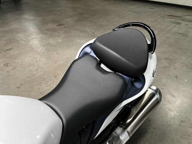 2026 Suzuki Hayabusa Base