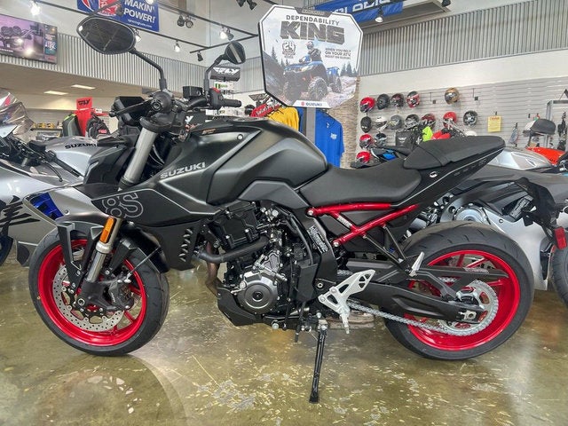 2025 Suzuki GSX-8S Base