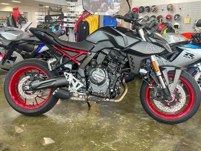 2025 Suzuki GSX-8S Base