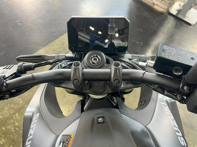 2025 Suzuki GSX-8S Base