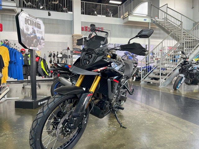 2025 Suzuki V-STROM 800DE Base