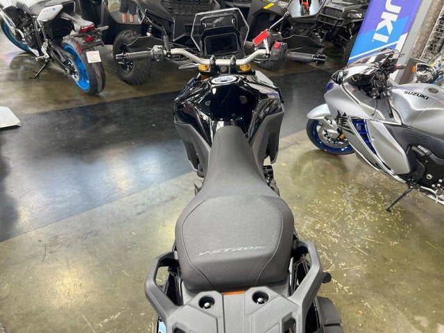 2025 Suzuki V-STROM 800DE Base