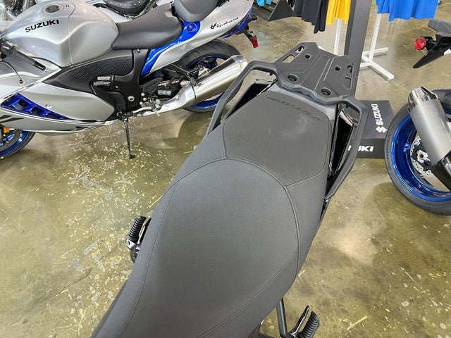 2025 Suzuki V-STROM 800DE Base