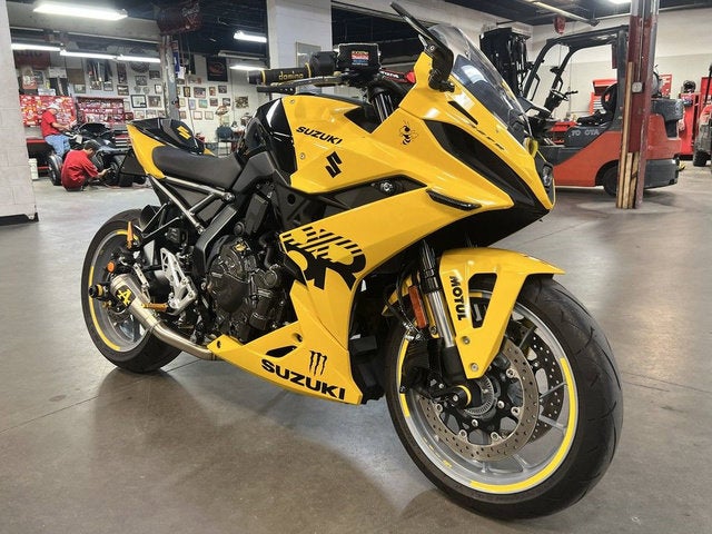 2024 Suzuki GSX 8R