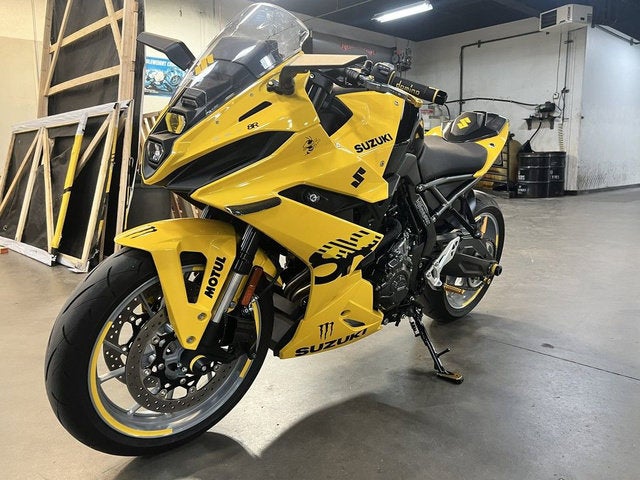 2024 Suzuki GSX 8R