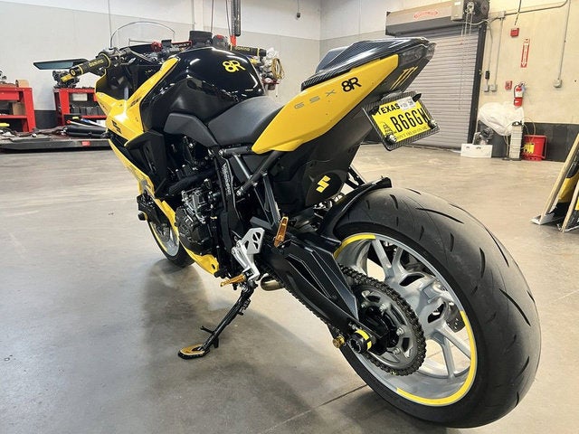2024 Suzuki GSX 8R