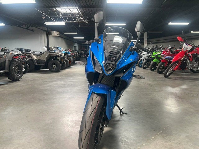 2026 Suzuki GSX-8R Base