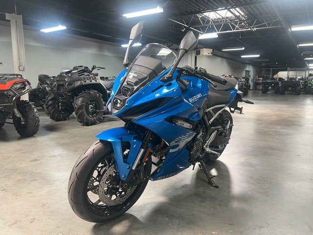 2026 Suzuki GSX-8R Base