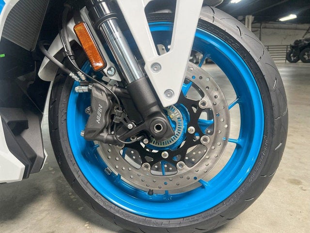 2026 Suzuki GSX-8R Base